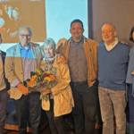 v.l.n.r.: Dennis vom Berg (Pandastorm Pictures), Roman Haller (Zeitzeuge, Unternehmer), Eva Haller (Ehefrau, Europäische Janusz Korczak Akademie), Patrick Jantke (Pandastorm Pictures), Alan Meltzer (US-Botschafter Berlin) und Anna Meltzer (Ehefrau vom US-Botschafter).