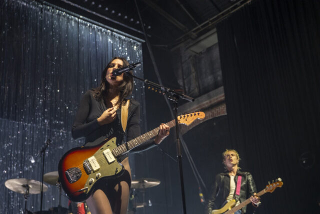 20251117_WolfAlice_1019_CopyrightJanBonk