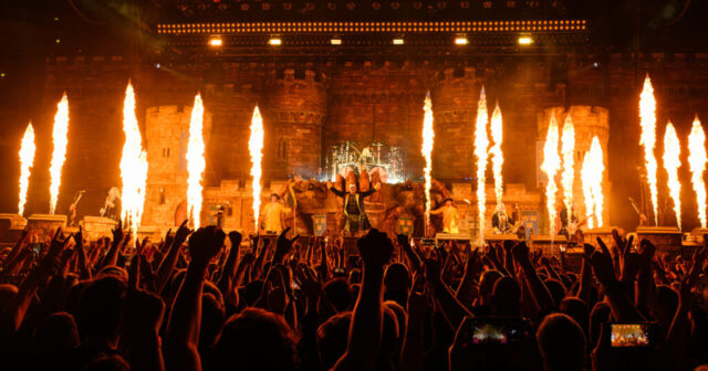 241114-Sabaton-Köln-LanxessArena-2015