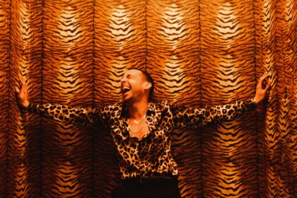 Miles Kane Sunlight In The Shadows