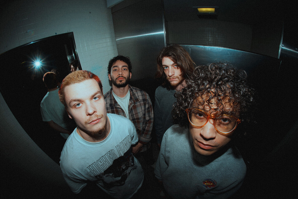 Flatwounds EP Chain Command