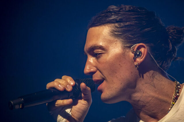 Copyright by JB Instagram JB_derlaufendefotograf LANY Konzert Köln Fotos