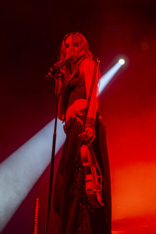 Copyright JB der laufende Fotograf Sofia Isella Köln Konzert Foto
