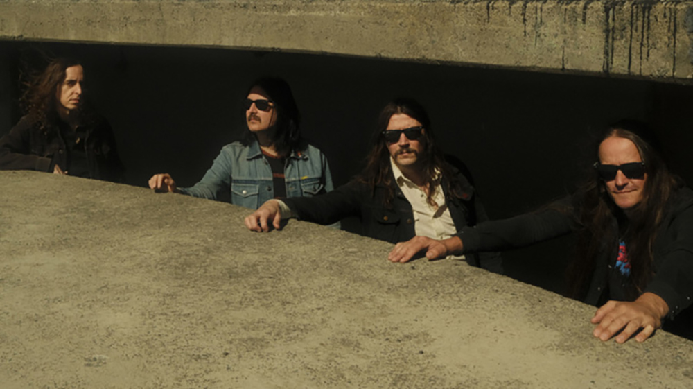 The Datsuns Glide Like a Ghost