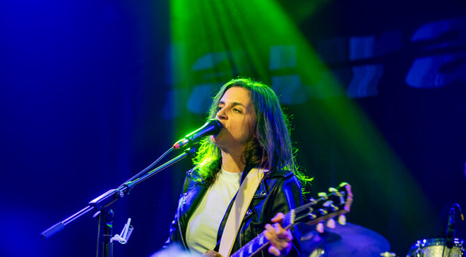 Laura Cox Live Album Le Trianon