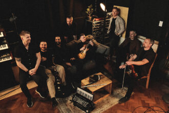 Skerryvore Beautiful Mistakes Album